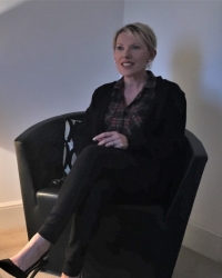 Debbie Gillespie MSc PGCD MBACP (Accd) UKCP Reg Psychotherapist & Supervisor Debbie Gillespie MSc PGCD MBACP (Accd) UKCP Reg Psychotherapist & Supervisor