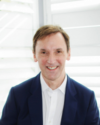 Stephen Davy, MA (Oxon), Dip Couns, MBACP (Accred) Stephen Davy, MA (Oxon), Dip Couns, MBACP (Accred)