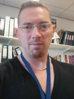 Jason Hanson MA Psychoanalytic Studies, Dip Relationship Therapy, MNCS Accred Jason Hanson MA Psychoanalytic Studies, Dip Relationship Therapy, MNCS Accred