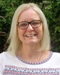 Kate Heavey BA (Hons) MBACP (Accredited) Adults and Couples Kate Heavey BA (Hons) MBACP (Accredited) Adults and Couples