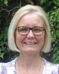 Kate Heavey BA (Hons) MBACP (Accredited) Adults and Couples Kate Heavey BA (Hons) MBACP (Accredited) Adults and Couples