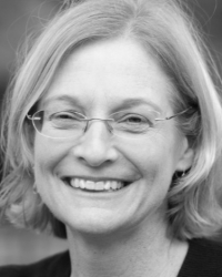 Clare Simmonds, PG Dip Psychotherapy, PhD Clare Simmonds, PG Dip Psychotherapy, PhD
