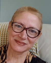 Sally Spigner MBACP Dip Couns; Adult/Couple/Teens Therapy BR1 Sally Spigner MBACP Dip Couns; Adult/Couple/Teens Therapy BR1