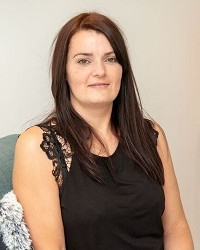 Louise Leighton MBACP & MNCS Accred Louise Leighton MBACP & MNCS Accred