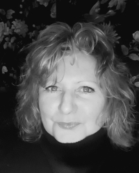 Sue Daniels Sue Daniels