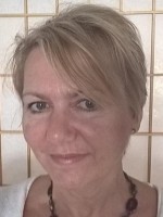 Alex Perry. DIP. NCFE. Cruse Accred. MBACP reg. +SARC. Individuals & couples Alex Perry. DIP. NCFE. Cruse Accred. MBACP reg. +SARC. Individuals & couples
