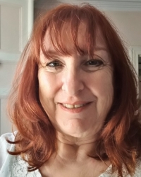 Renee McBride Dip CAH, HPD, MSHF, MNCH(Reg.) CHBP. CNHC Dip Hb(KG) Renee McBride Dip CAH, HPD, MSHF, MNCH(Reg.) CHBP. CNHC Dip Hb(KG)