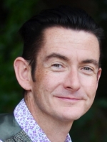 Desmond O'Connor - BEd(Cantab), DipPsych, MSc, DipHyp Desmond O'Connor - BEd(Cantab), DipPsych, MSc, DipHyp