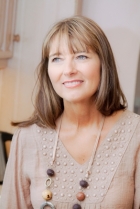 Lynn Ward HPD, D.Hyp (dist) NLP ( Prac.) MNCH (Acc.) Lynn Ward HPD, D.Hyp (dist) NLP ( Prac.) MNCH (Acc.)