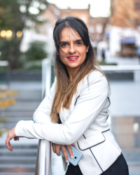 Laura De Schivanovits - MINDSET COACH - Psychology Degree & Coaching Diploma Laura De Schivanovits - MINDSET COACH - Psychology Degree & Coaching Diploma