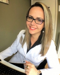 Carolina Capellari Simon, BSc (Hons), PG Dip, CISSN certified Carolina Capellari Simon, BSc (Hons), PG Dip, CISSN certified